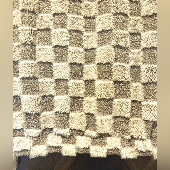 NWT BiBi Cozy Mocha Checkered Sherpa Hooded Jacket - Picture 6 of 16